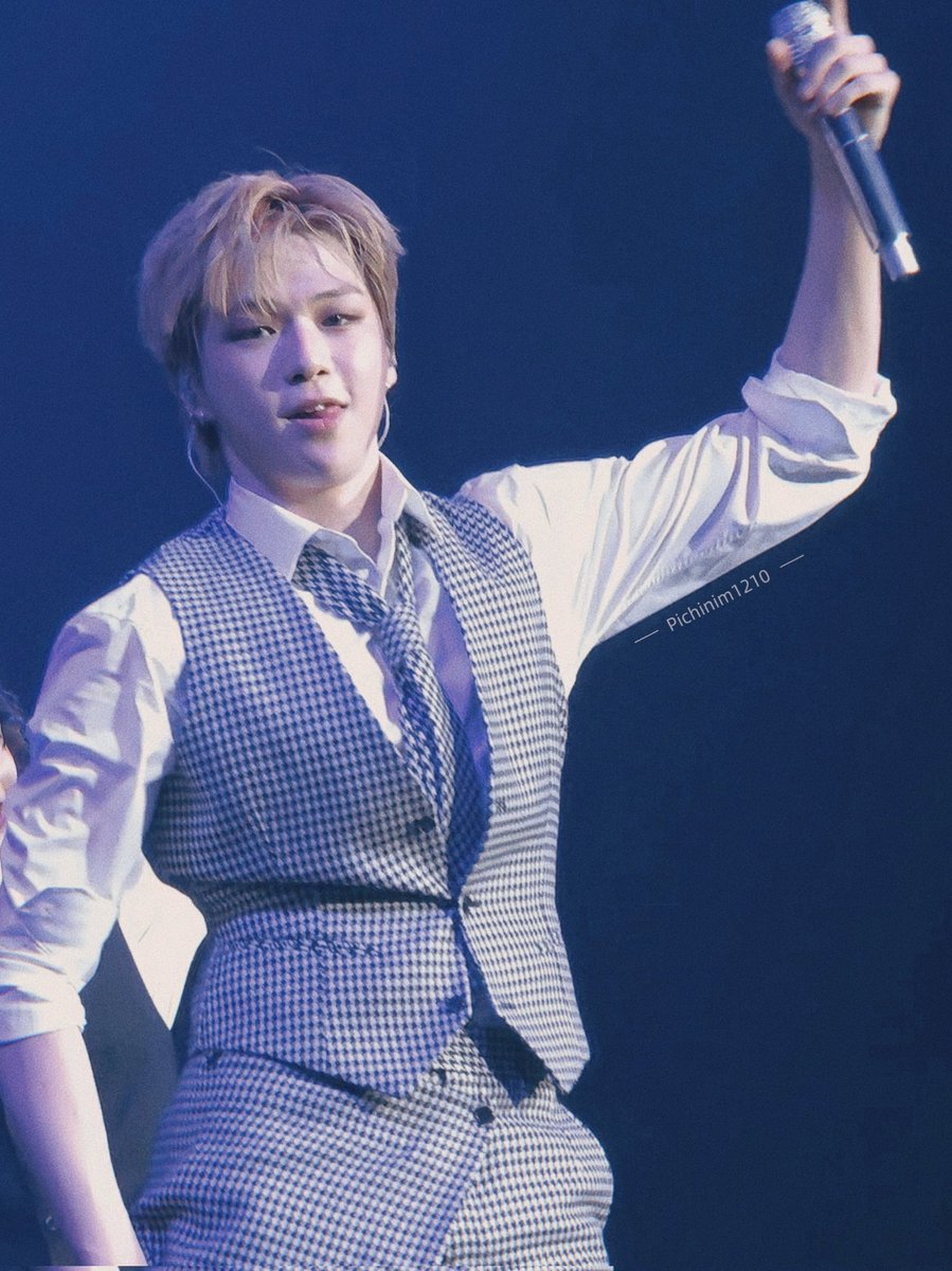 pichinim1210's tweet photo. 🕺⋆.˚ ☾⭒.˚✨️

#강다니엘 #KANGDANIEL https://t.co/RDDGMeWAKK