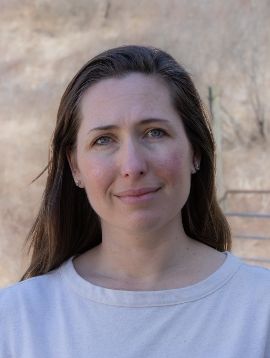 Tara E. Stewart Merrill of the @CaryInstitute is recognized as an Early Career Fellow for her work on freshwater disease ecology. Her research explores how parasites shape ecosystems from individuals to communities.