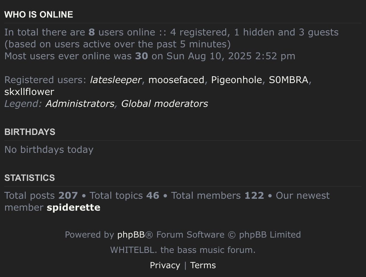 skxllflower's tweet photo. forum update:

122 newly registered users in just under 24 hours •,•

you people are awesome 🖤

if you’re not signed up yet, hop on! and don’t be shy to start new threads •,• https://t.co/1GhhqONLVY