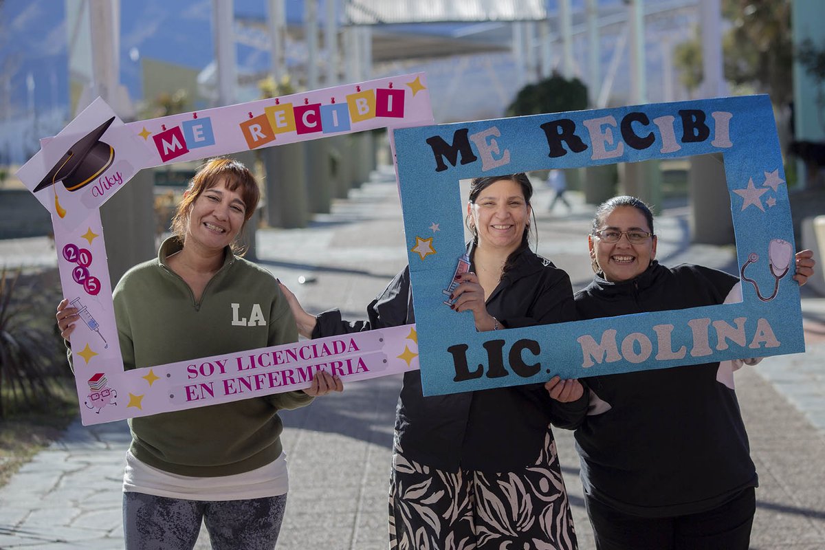 🏥 La ULP suma más profesionales a la enfermería de San Luis 👩‍⚕️👨‍⚕️

Nueve estudiantes culminaron la Lic. en Enfermería, dictada junto a la Univ. Nacional de Tres de Febrero 📚.

📲 Leé la nota completa 👉🏻 ulp.edu.ar
