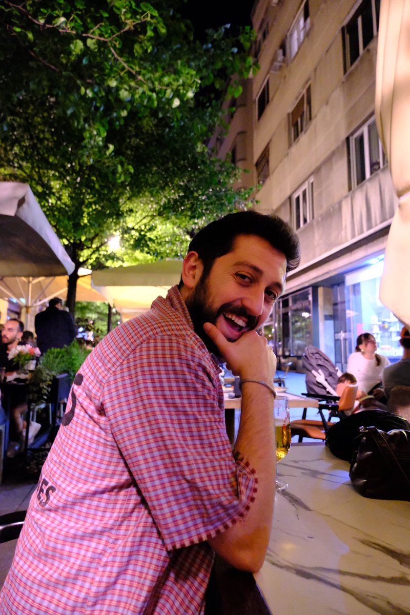 gsdenizz's tweet photo. Yirmili yaşların telaşı, heyecanı, hataları ve bolca sorgusu derken… 30'a giriş yaptık. 🌚 Yirmilerime eşlik eden herkese teşekkür ediyorum. Otuzlara, yani ikinci yirmilere hoş geldin diyorum. https://t.co/Gr1BYvpZxX