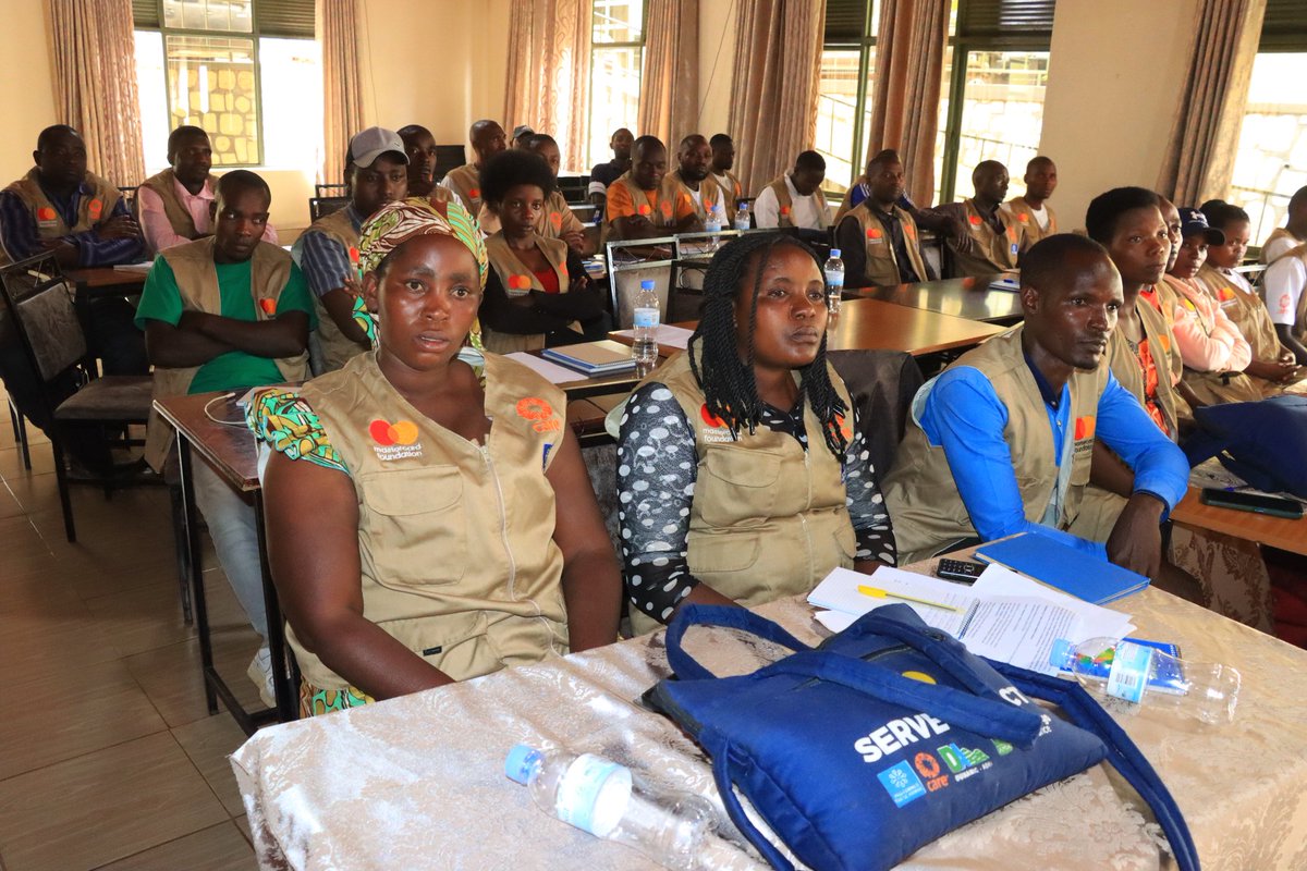 Kirehe District (@kirehedistrict) on Twitter photo Umuyobozi wungirije ushinzwe imibereho myiza <a href="/JanviereMukand4/">Janviere Mukandayisenga</a> yabahaye ikiganiro kuri gahunda yo kwimakaza ihame ry’uburinganire n’ubwuzuzanye bugamije iterambere ry’ubukungu,Intego y’umushinga SERVE ni uguhanga akazi ku bagore n’urubyiruko binyuze mu buhinzi n'ubworozi Umuyobozi wungirije ushinzwe imibereho myiza <a href="/JanviereMukand4/">Janviere Mukandayisenga</a> yabahaye ikiganiro kuri gahunda yo kwimakaza ihame ry’uburinganire n’ubwuzuzanye bugamije iterambere ry’ubukungu,Intego y’umushinga SERVE ni uguhanga akazi ku bagore n’urubyiruko binyuze mu buhinzi n'ubworozi