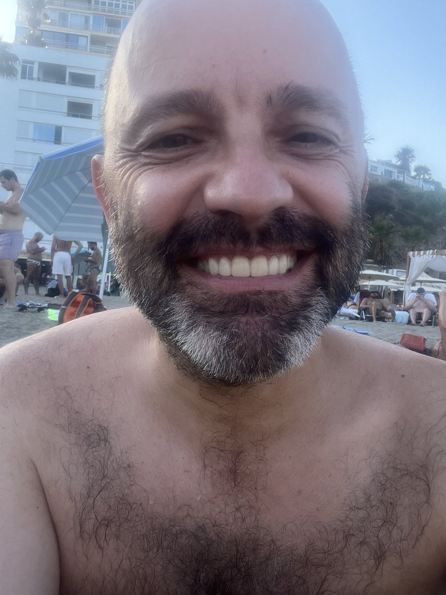 Definitivamente, urge que me afeite.