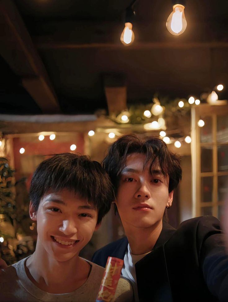 i’ll always support both of them and hope only the best comes their way &lt;3