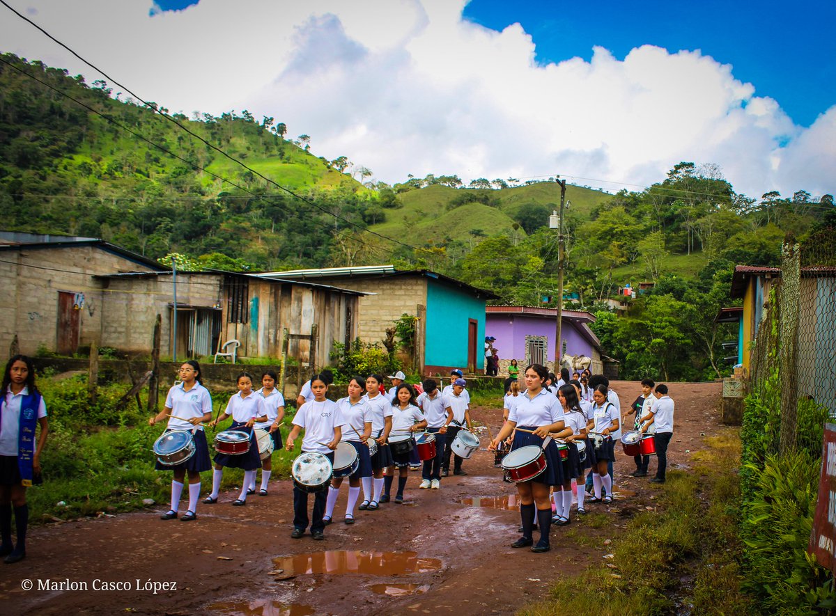 "Nuestra bandera ondea con fuerza, recordándonos la grandeza de nuestra nación"

❗️𝗧𝗼𝗱𝗼𝘀 𝗦𝗼𝗺𝗼𝘀 𝗦𝗮𝗻 𝗝𝗮𝗰𝗶𝗻𝘁𝗼❗ 

Inauguración De La Jornada De Fiestas Patrias 2025.

#FiestasPatrias 
#FiestasPatriasTodosSomosSanJacinto