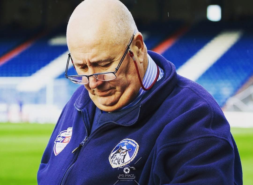 Juel0784's tweet photo. This image of Gordon came up on my memories feed. He was the person who allowed me to become a photographer @OfficialOAFC. Thanks, Gordon. https://t.co/14GRfYkBPc