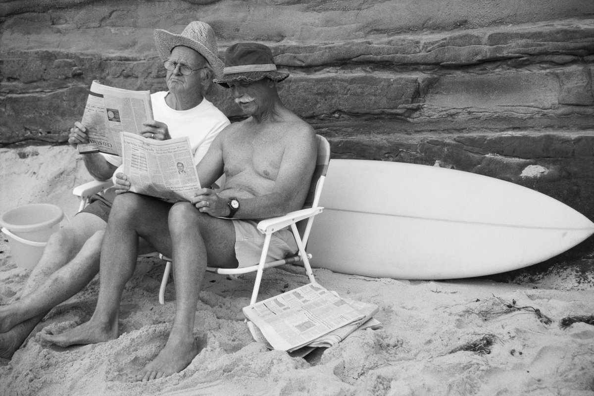 A Ferragosto ci siamo

Venerdì 15 e domenica 17 agosto il manifesto sarà in edicola e in edizione digitale con due numeri speciali. Storie da leggere da tutto il mondo, un cruciverba su misura per i nostri lettori e un racconto inedito di Valeria Parrella.