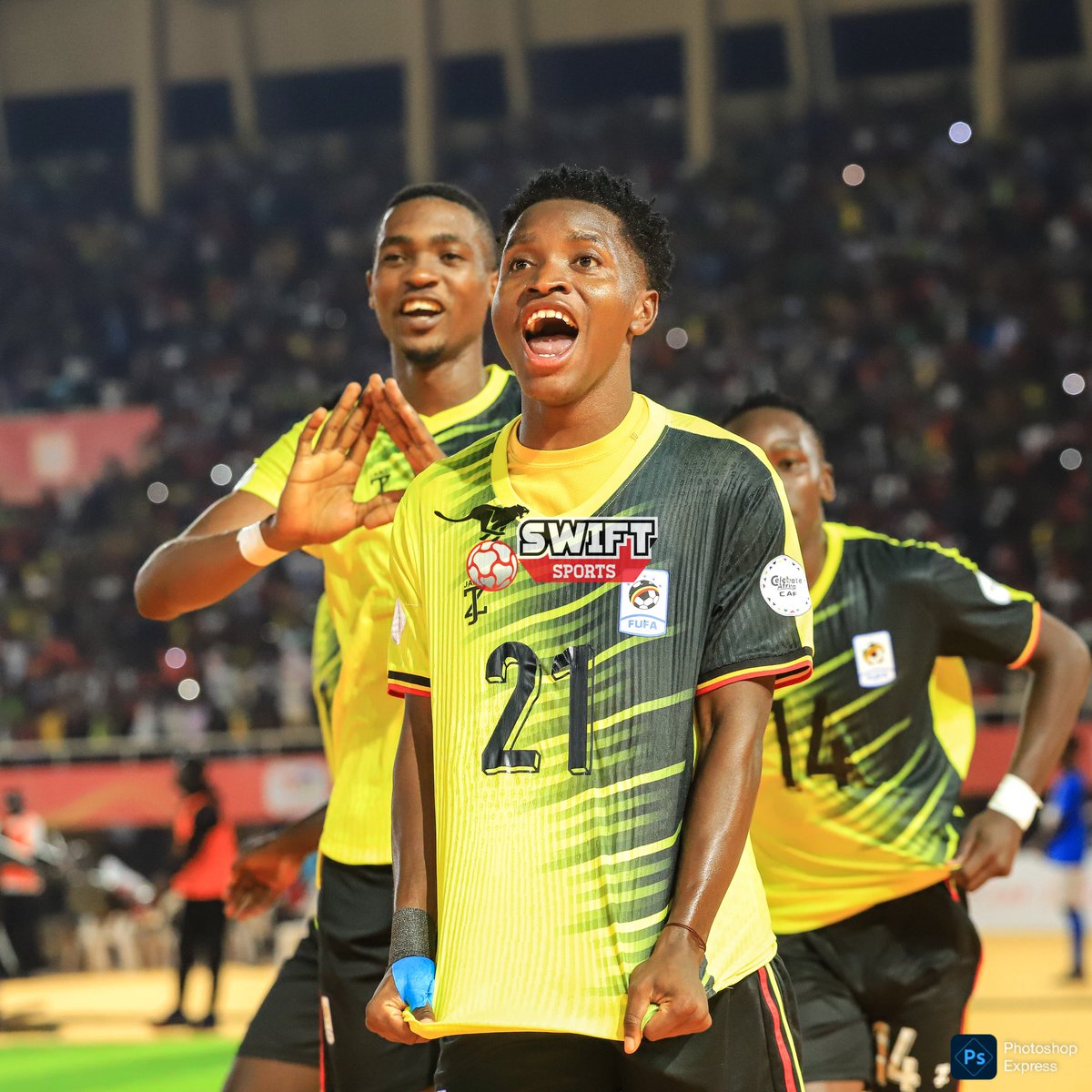 D.A.N.I.T.O (@daniensubuga) on Twitter photo Allan Okello heads in from the rebound after his penalty was saved by Mahamadou Tandja to give <a href="/UgandaCranes/">Uganda Cranes</a> a deserved lead.
Uganda 1-0 Niger #TotalEnergiesCHAN2024 Allan Okello heads in from the rebound after his penalty was saved by Mahamadou Tandja to give <a href="/UgandaCranes/">Uganda Cranes</a> a deserved lead.
Uganda 1-0 Niger #TotalEnergiesCHAN2024