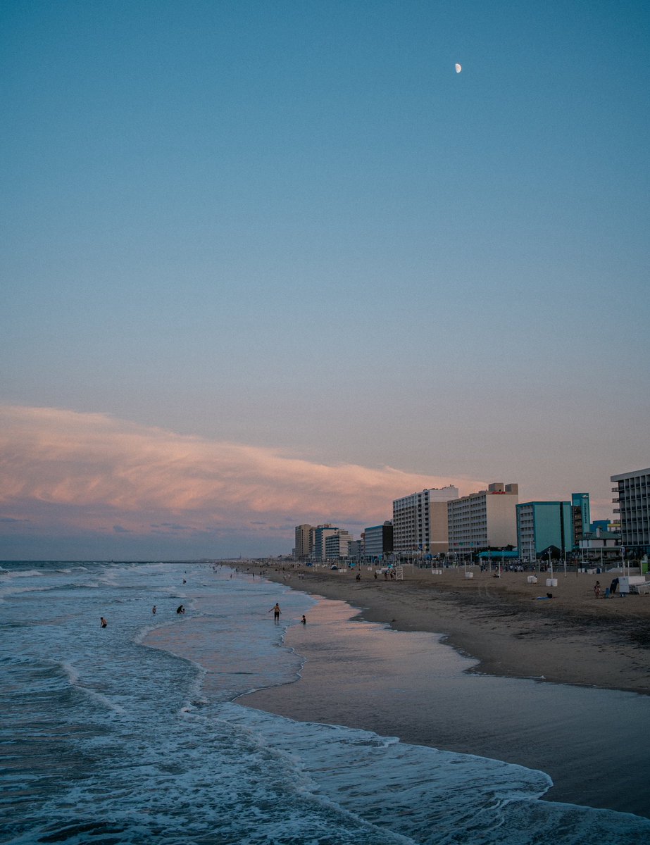 jaserhunter's tweet image. I’ve owned a lot of cameras, and the Nikon Zf is quickly becoming one of my all-time favorites.