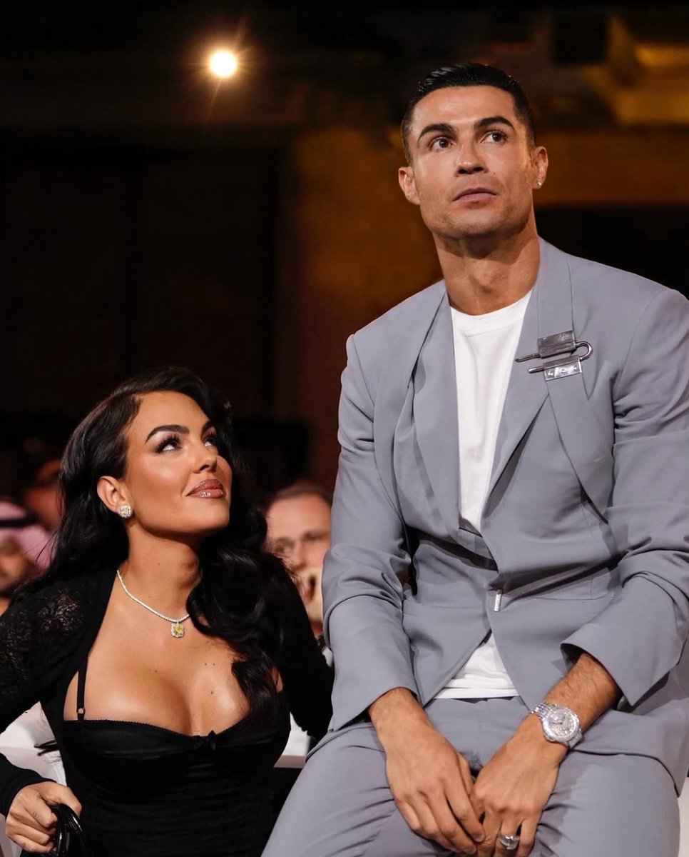 Ronaldo and Georgina are getting married!!! 🥹❤️