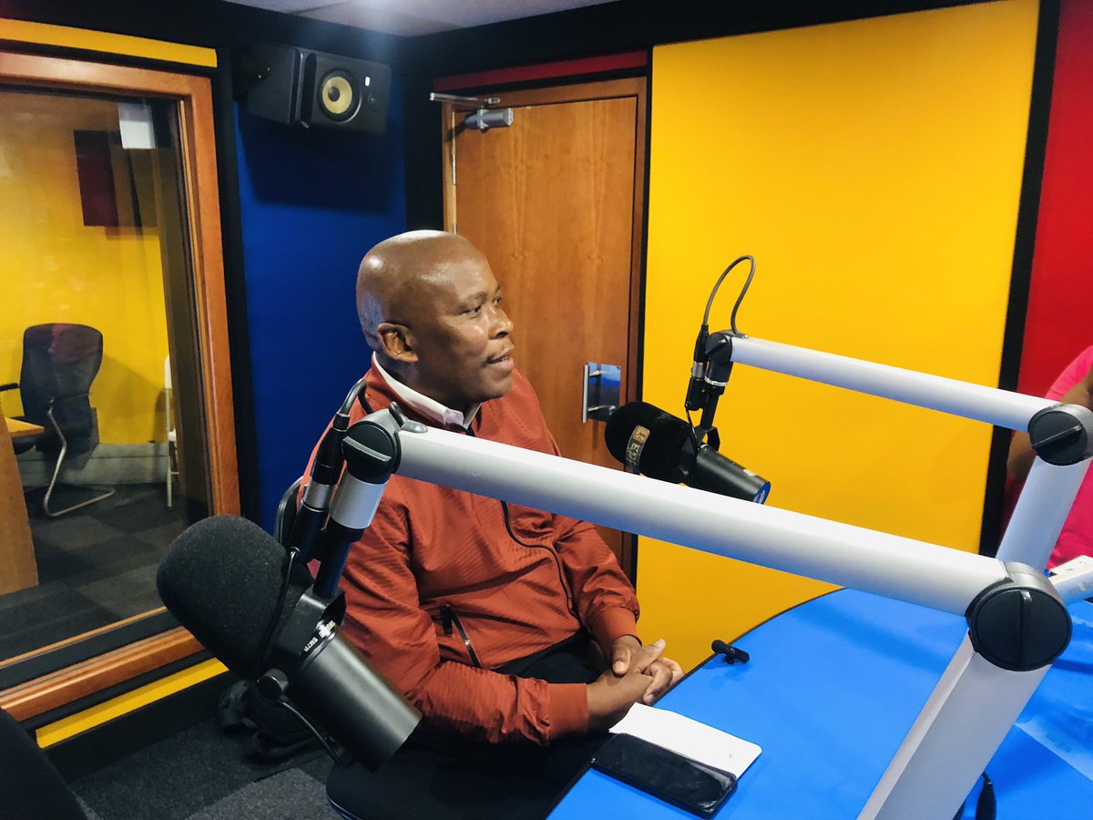 _Marumogallants's tweet photo. ⚽🏪Marumo Gallants FC on CUT FM!
We had a great time at CUT FM earlier today as our spokesperson, Mr. Sello Nduna, gave listeners an exciting preview of tomorrow’s clash against Orlando Pirates.
#MarumoGallantsFC #RiseWithGallants #GallantsVsPirates #WeAreReady #CUTFM #cutfm https://t.co/HfrPPGu0sw