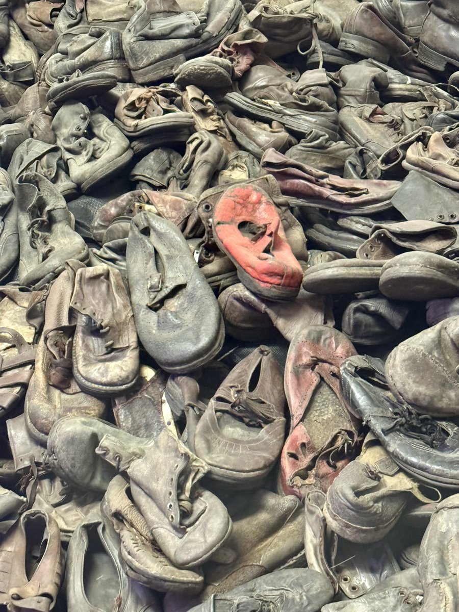 Kay Burley tweet media