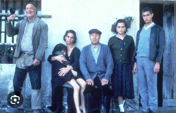 ✅️ Mañueco de vacaciones en Cádiz mientras ARDE León.
✅️ Mazón mientras MORÍAN AHOGADOS en el Ventorro.
✅️ Ayuso en Miami mientras los Bomberos Forestales piden mejoras y se dejan la vida!!
Y la sanidad pública desmantelada.

📣Tenéis un serio problema los votantes.🤷