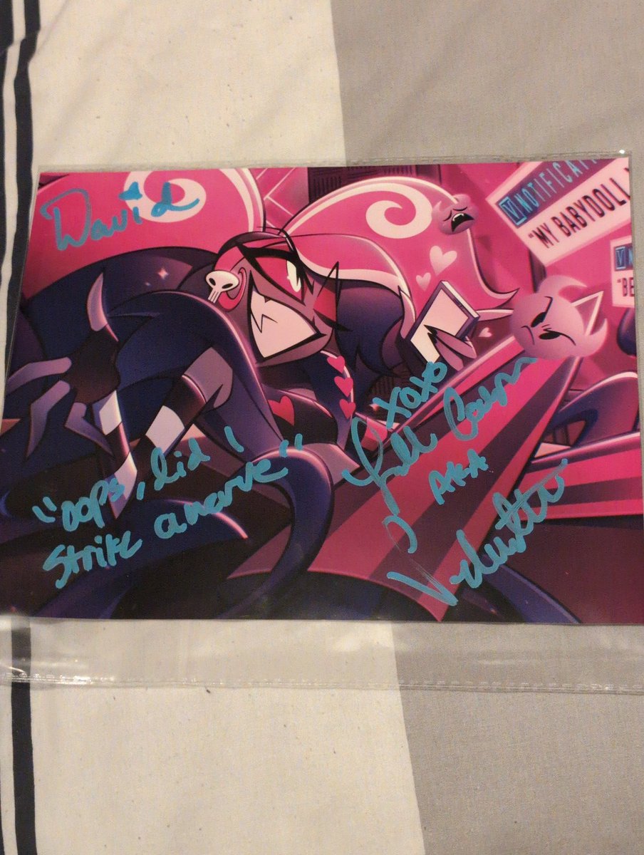 TheDolce226's tweet photo. A simply huge thank you to @LilliCooper for this amazing signed Velvette picture from @StreamilyLive ! Love it so much! #HazbinHotel #hazbinhotelvelvette https://t.co/SO38EYRr6H