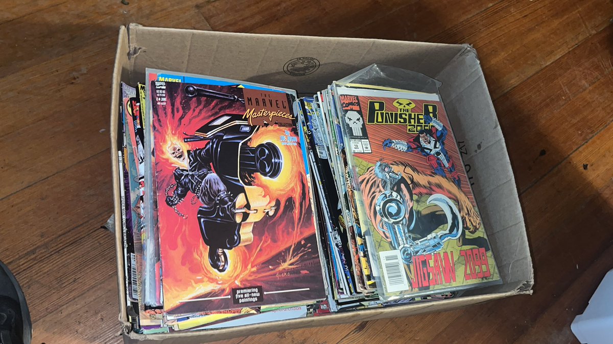 GoodThrillHuntn's tweet photo. Where my comic book lovers at? 👀🔥💎 I have a massive inventory of comic books right now. Stay on the lookout for singles , lots and so much more across our timeline throughout the day and this week.

#GoodThrillHuntin #THFPro #TheHobbyFamily #ComicBooksForSale #Comics #Marvel https://t.co/ShmAZdVNcu