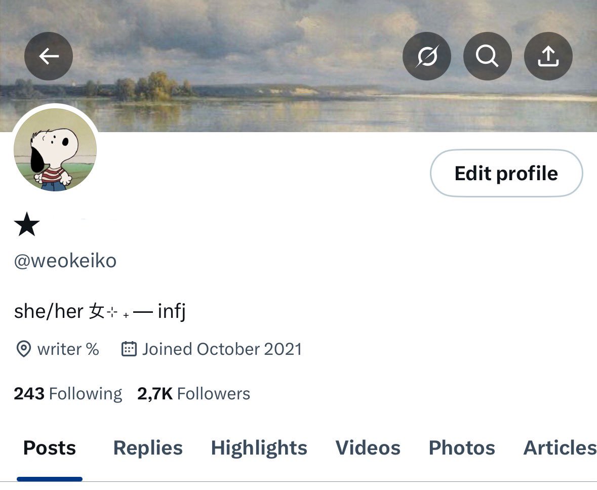 ★ tweet media