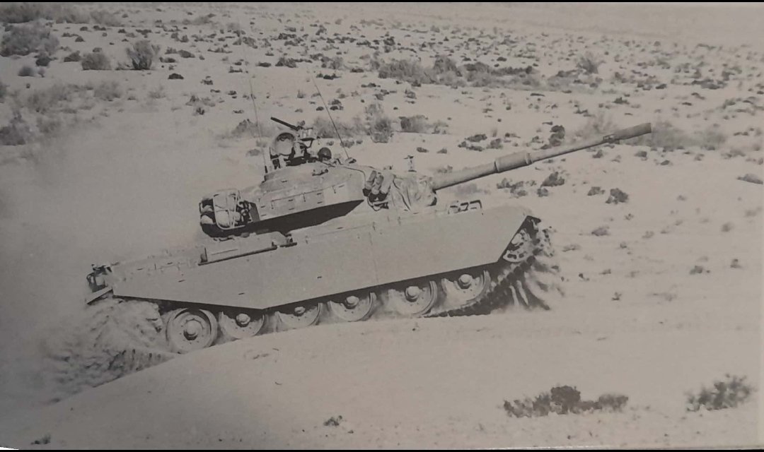 avishaimain's tweet image. First version of the sho&apos;t kal alef, notice the uncommon kind smoke launchers and the sho&apos;t meteor style mantlet cover. This image is from the field comparison of the sho&apos;t kal alef and the meteor.