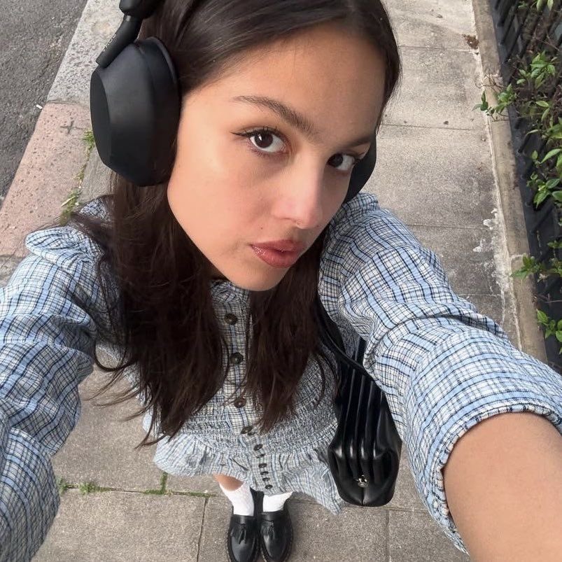 louliviathink's tweet image. oh how i love a hot couple