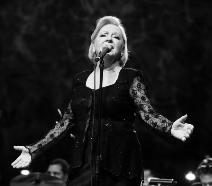 Otišla je diva💖🖤
Ostala je legenda.