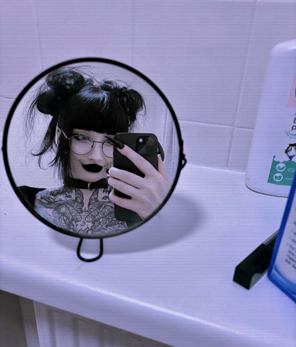 ravenalternativ's tweet photo. https://t.co/U5YqJzAu0z