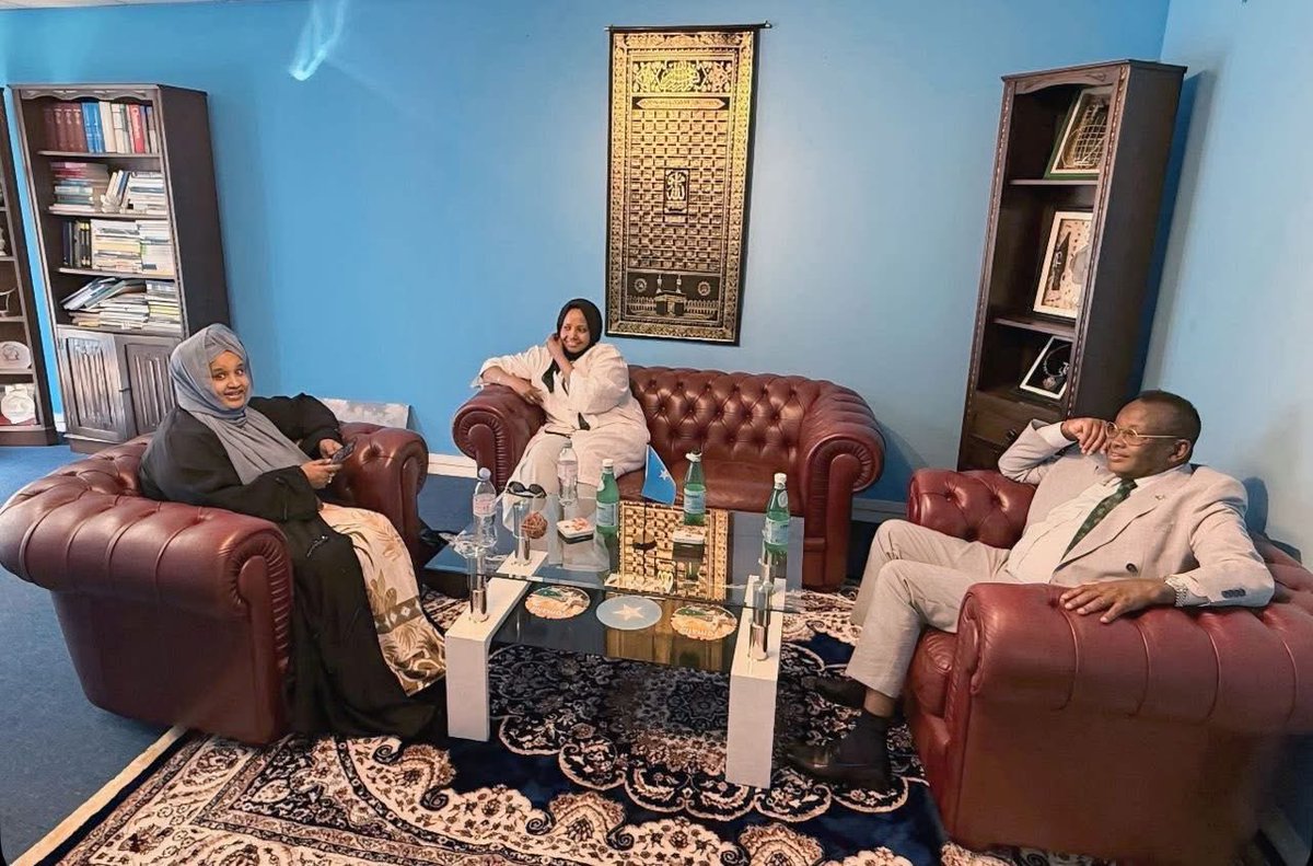 Great to visit Permanent Mission of 🇸🇴 to the United Nations <a href="/SomaliaUNGeneva/">Somalia Mission to UN, Geneva</a> with H.E Minister <a href="/BashirMJ/">Lt. Gen. Bashir Mohamed Jama</a> . Really inspiring to meet H.E. Ambassador <a href="/KhadraDuale/">Ambassador Khadra Dualeh</a>. Her leadership and dedication drives Somalia’s rise as a powerful voice on the international stage. <a href="/SomaliainSwiss/">Somali Embassy-Switzerland🇸🇴</a>