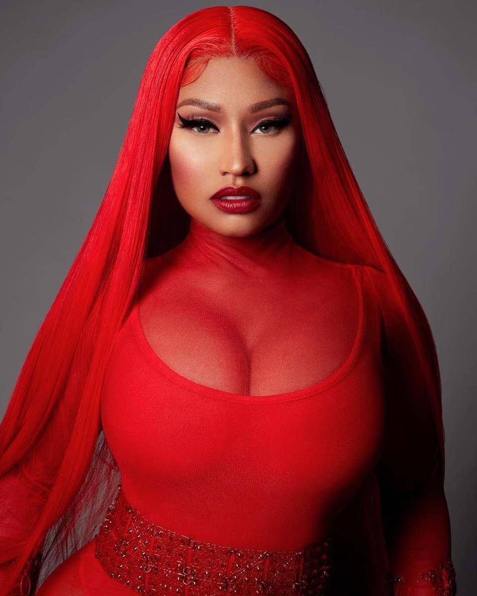 chartdata's tweet photo. .@DojaCat ties @NICKIMINAJ as the female rapper with the most songs with over 1 billion streams on Spotify (7 each). https://t.co/9c2NXeoCk8