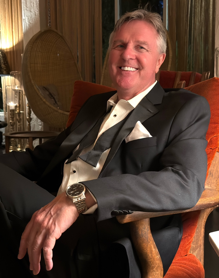 Composer, Arranger, Pianist, and Big Band Leader, Paul McDonald is our Performance Guest on The Show Tonight.

Paul music reflects the experience and influences gained in a career that has taken him all over the world. 

On <a href="/iHeartRadio/">iHeartRadio</a> at The <a href="/LifeChangesShow/">Life Changes </a> website at 7 PM PT