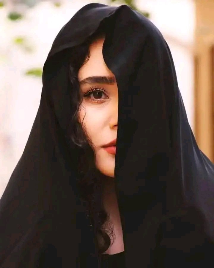 دل اس کے بعد کسی پہ آیا ہی نہیں 
محبت سچی ہو تو دہرائی نہیں جاتی 
Good Night 🌙 
#اردو_زبان