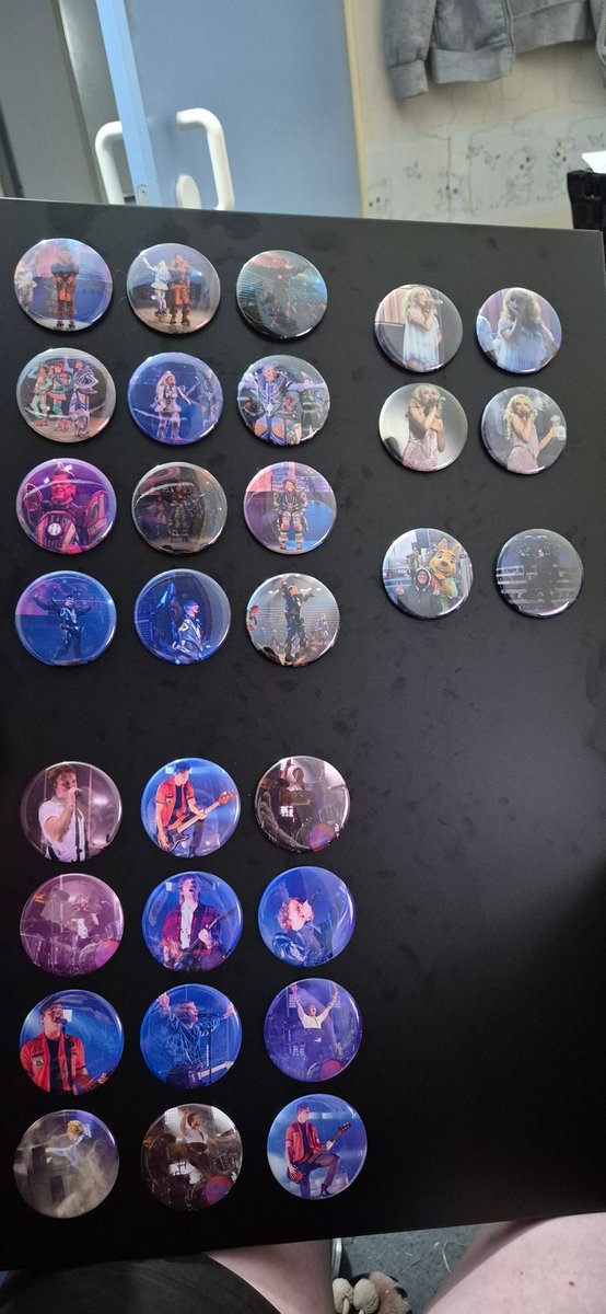 clauscozycloset's tweet photo. Do you have pictures of amazing times and want to have a unique way of preserving them?

I can do that! Custom-made photo magnets are now available in my shop &amp; starts at just 1 magnet! Round shape &amp; 5,7cm sized (2,25") with your pictures!

Get them here: https://t.co/aQDyS5LNP9 https://t.co/My0A2CfocK