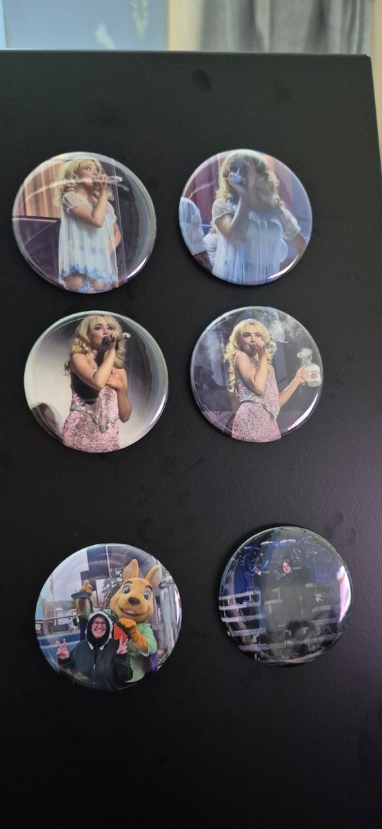 clauscozycloset's tweet photo. Do you have pictures of amazing times and want to have a unique way of preserving them?

I can do that! Custom-made photo magnets are now available in my shop &amp; starts at just 1 magnet! Round shape &amp; 5,7cm sized (2,25") with your pictures!

Get them here: https://t.co/aQDyS5LNP9 https://t.co/My0A2CfocK