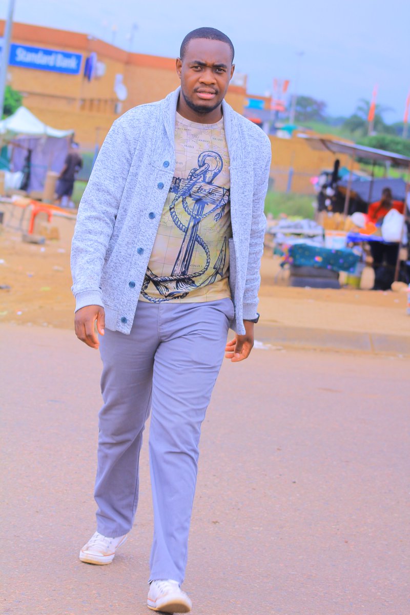 cresposebone263's tweet photo. Gare kgonwe ka Boloi Rena, le dingaka gadi lahlela Marapo abone  gaba bone sepe Karona bcoz we our life's  are hidden in Christ 🙏🙏🙏🙏🙏 https://t.co/qHO9gGu00J