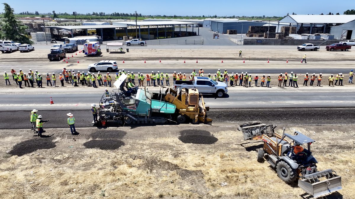 CIR reuses 3-6 inches of existing pavement to create a new road. 

Graniterock performs this work across California, from country roads to city streets. 

✅20-40% cost savings 
✅64% overall energy savings 
✅52% fewer greenhouse gas emissions 
✅90% reduction in truck traffic