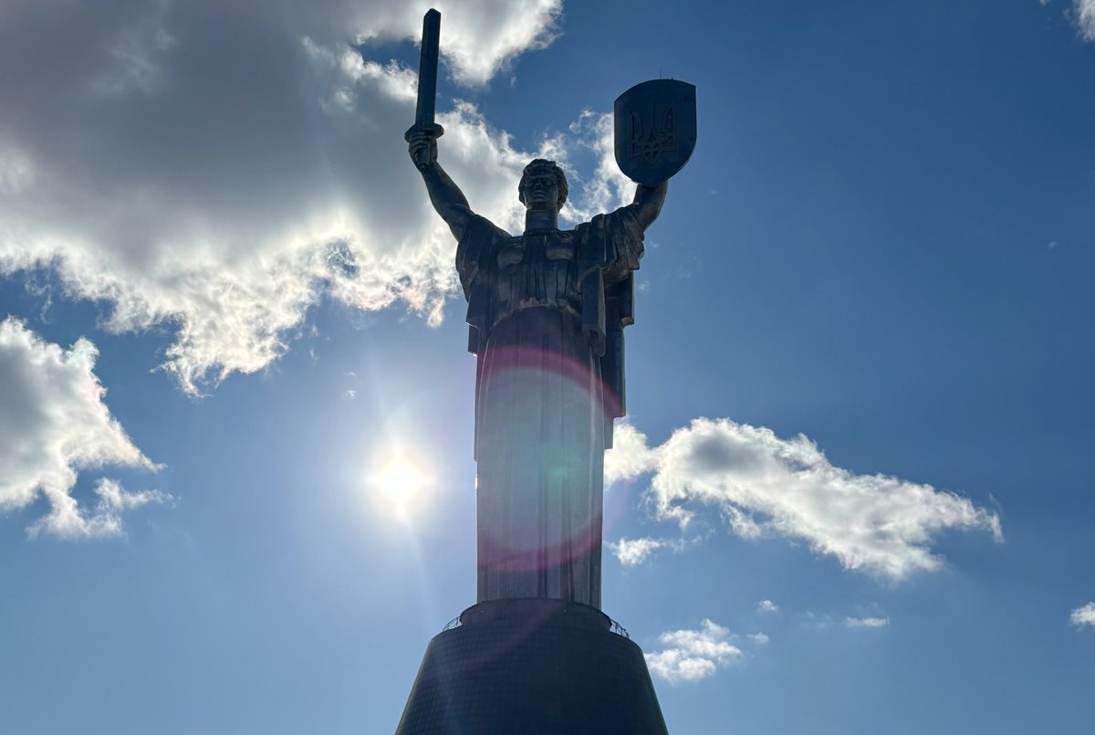 Illia Ponomarenko 🇺🇦 (@iaponomarenko) on Twitter photo In such moments the best one can do is to let hell break loose with your donations to directly and immediately help the Ukrainian military stand up and fight the overwhelmingly strong Russian aggressor.
I recommend <a href="/nest_home_ua/">Serhiy Prytula Charity Foundation_EN</a>, as well as <a href="/BackAndAlive/">Повернись живим</a> and <a href="/sternenkofund/">Спільнота Стерненка</a> - In such moments the best one can do is to let hell break loose with your donations to directly and immediately help the Ukrainian military stand up and fight the overwhelmingly strong Russian aggressor.
I recommend <a href="/nest_home_ua/">Serhiy Prytula Charity Foundation_EN</a>, as well as <a href="/BackAndAlive/">Повернись живим</a> and <a href="/sternenkofund/">Спільнота Стерненка</a> -