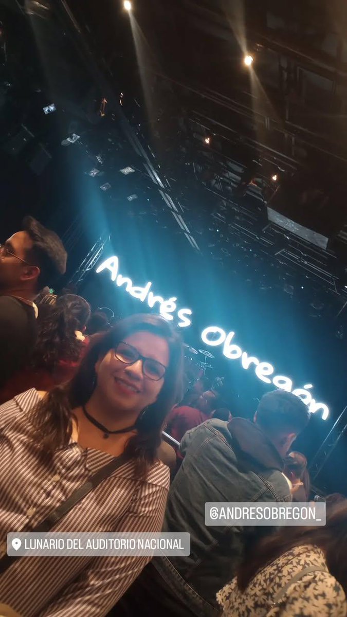 Dyaniis's tweet photo. Hoy hace 2 años del increíble concierto de @andresobregon_ es el lunario. Pff 🥰 https://t.co/Yv2IRYil2H