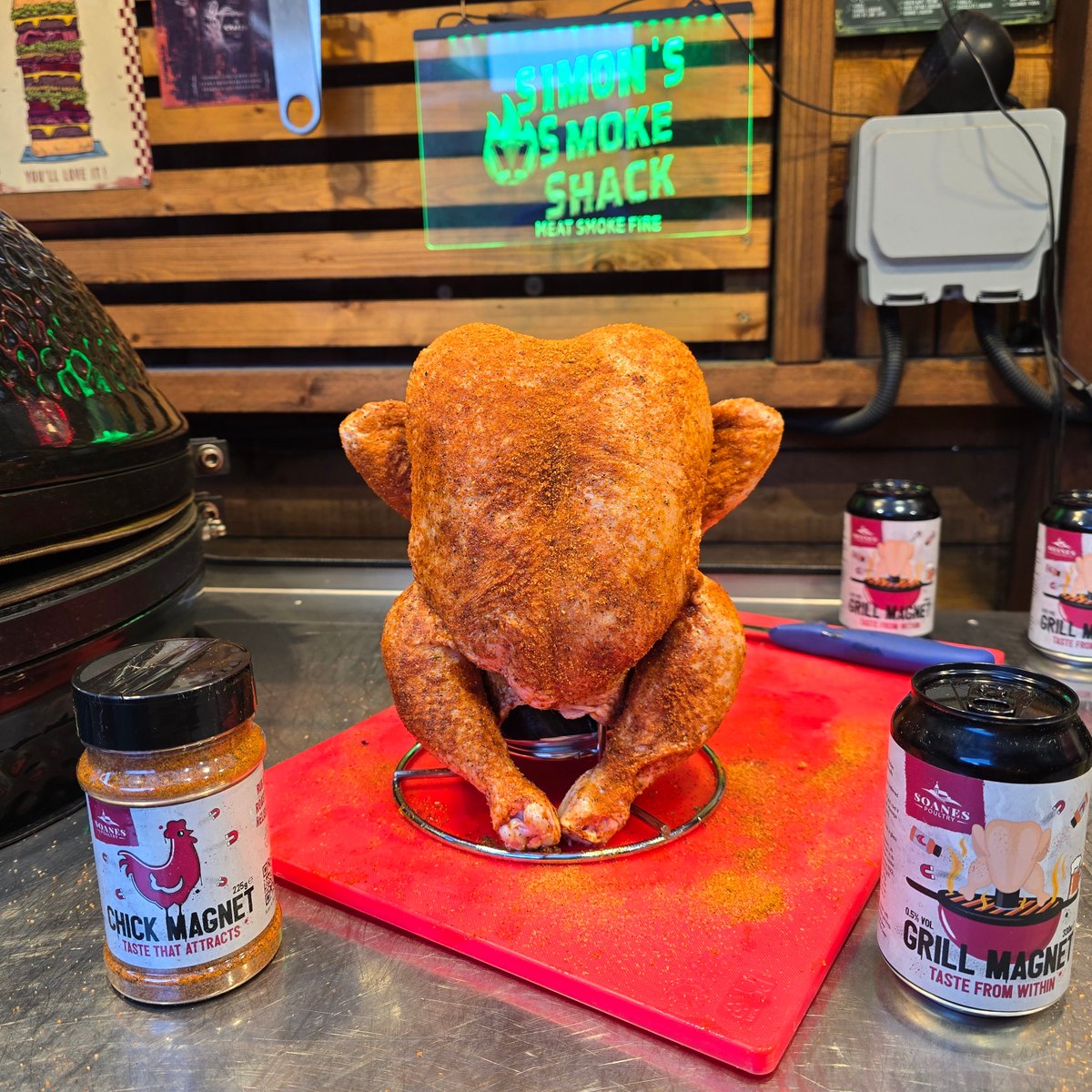 Make the most of the heatwave with outdoor eating ..

Head to your local independent retailer for the pick of meats and treats to enjoy on the BBQ and outdoor kitchens.

#ShopLocal #BBQ #ChooseChicken