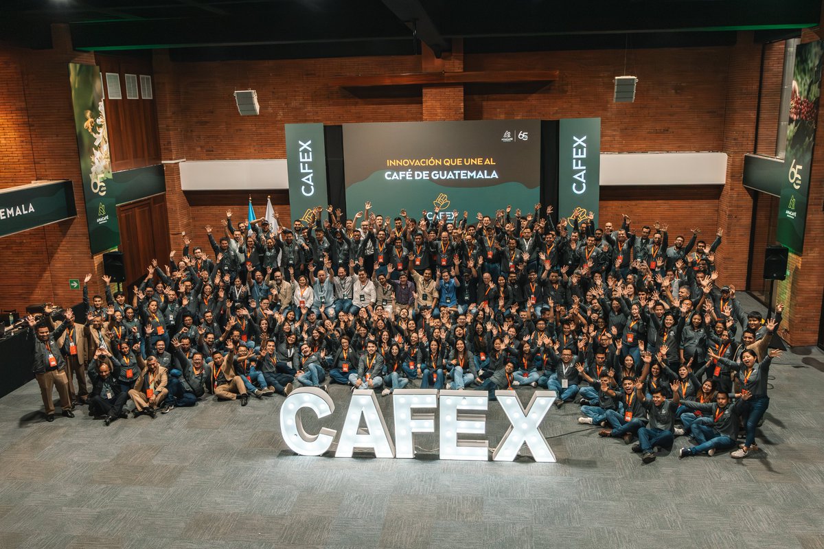 ☕ Han pasado 3 días desde CAFEX 2025

Tres días después de haber vivido el 34 Congreso de la Caficultura, seguimos con la satisfacción de haber aprendido, compartido y apostado juntos por una cultura cafetalera que siga creciendo.

Nuestro compromiso es seguir llevando a todos