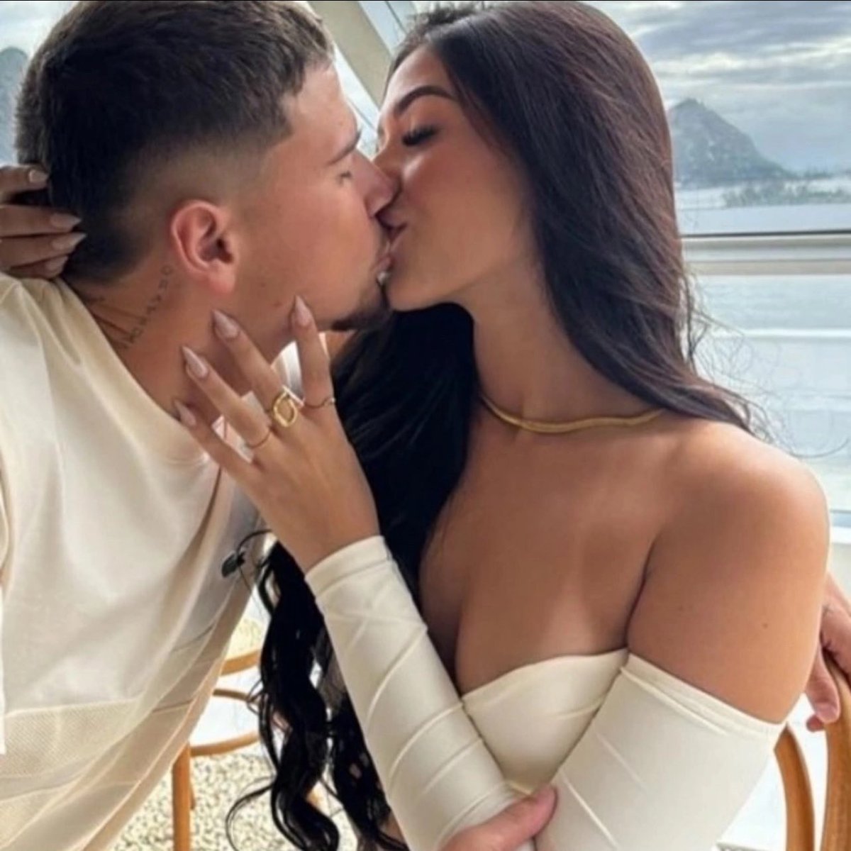 mllwlove's tweet image. @♥️