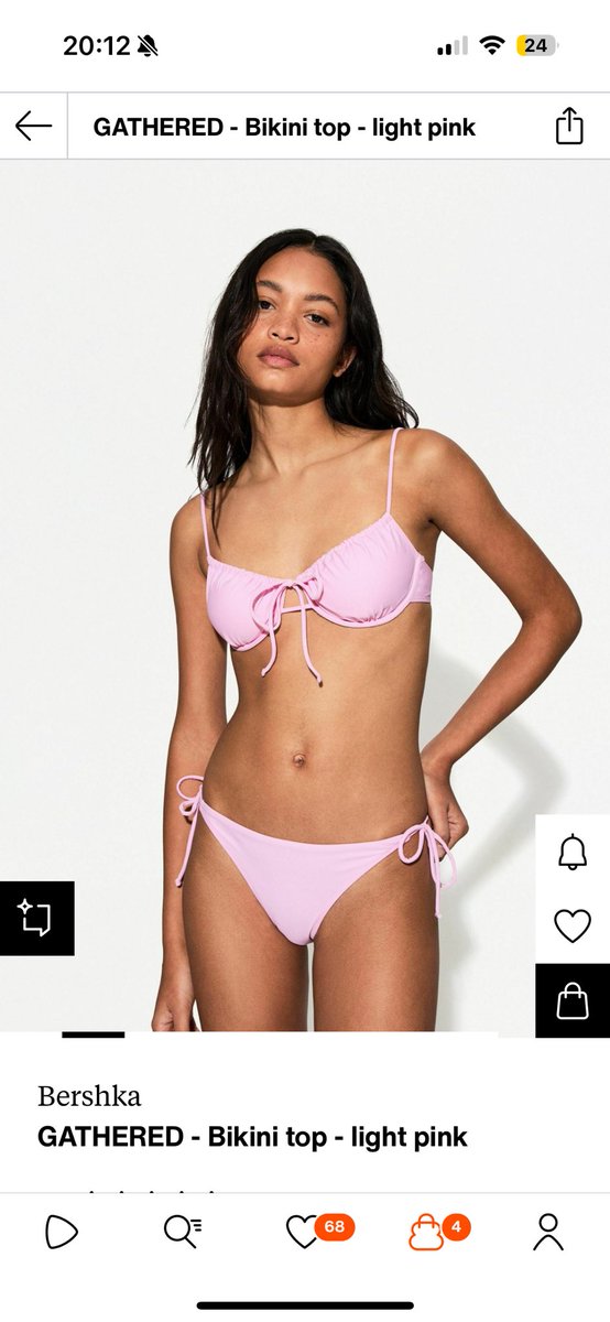 cybers444x's tweet image. który strój wziąć bo mam dylemat? #tweetme