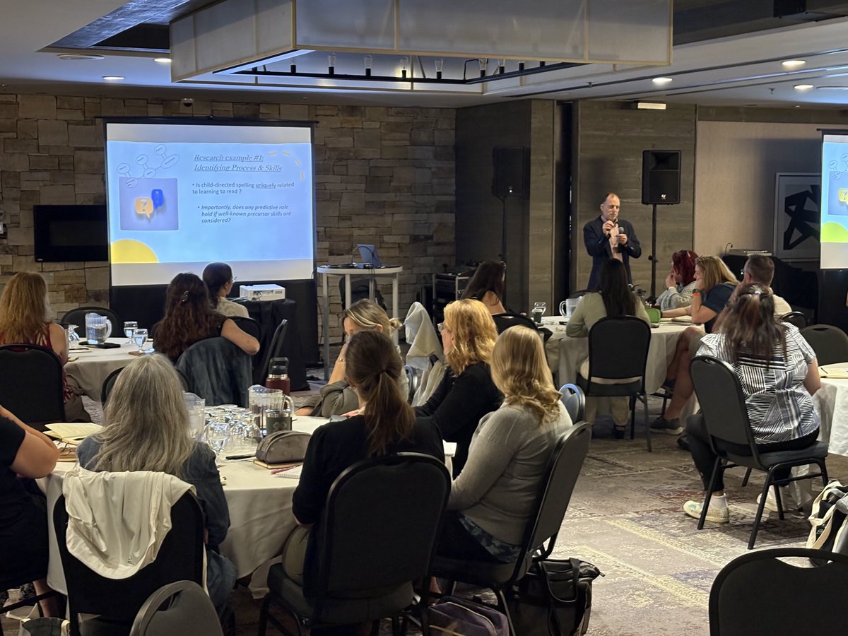 The afternoon plenary session at the Summer Literacy Symposium sponsored by he MEQ and LCEEQ has Dr. Gene Ouellette presenting Student-Generated Spelling and Brain Words ….. lots of food for thought after a delightful lunch break.