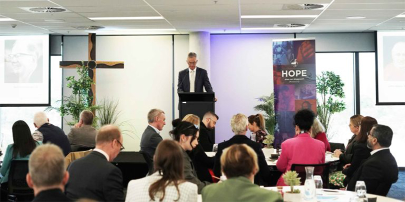 <a href="/ceacg/">Catholic Education Canberra and Goulburn</a>'s executive director David de Carvalho has called on Catholic educators to reflect on the true measure of their mission.

Source: <a href="/Catholic_Voice/">Catholic Voice</a>.
cathnews.com/2025/08/12/edu…