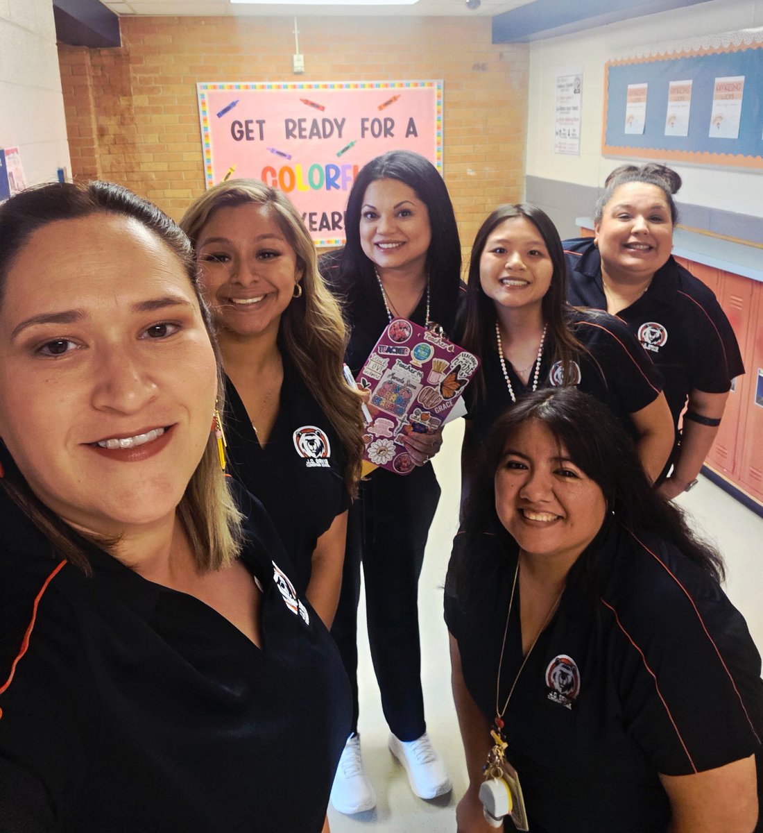 Mrs. Silos tweet media