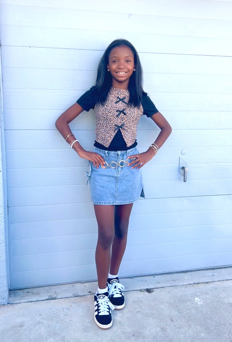 First day of 6th grade. Can we slow down time a bit.  #mydaughterismyworld