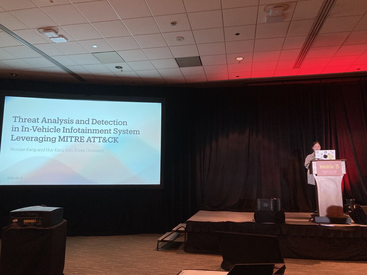 The fifth session, Hardware Security, has just wrapped up.

usenix.org/conference/veh…