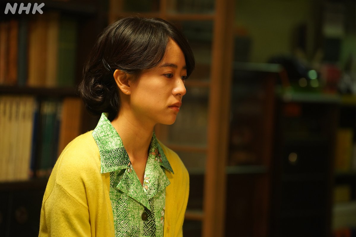 nhk_dramas's tweet photo. 戦後80年ドラマ【#八月の声を運ぶ男】

長崎の放送局を退職した辻原(#本木雅弘)は、重い録音機材を携え日本全国を渡り歩く日々、活動を周囲から理解されない孤独の中、彼はある被爆者(#阿部サダヲ)と出会う。

#石橋静河 #伊東蒼 #尾野真千子 #田中哲司

13(水)夜10:00～11:29[総合] https://t.co/cCNLJtl0DM