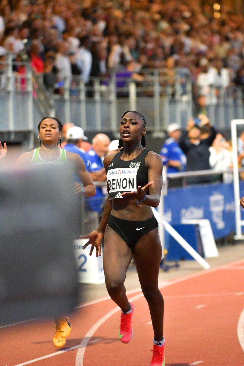 resca_sports's tweet photo. 🏃🏾‍♂️ La Guadeloupéenne Noémie Denon devient vice-championne de France sur 100 m et 200 m à Talence, avec des records personnels battus à chaque course. 

100 m : 11″40 en série, 11″46 en finale. 
200 m : 23″27 en série, 23″22 en finale. 

100 m : 11″46 et 200 m : 23″22 en RP. https://t.co/y2VIIjU6t1