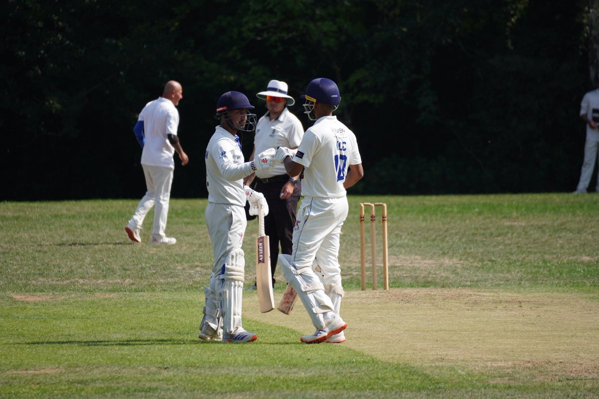 CricketKhukuri's tweet photo. Sunday result (10|08|2025)
WE ARE INTO THE FINAL 🙅♂️
KCC won by 8 runs but What a thrilling & nail biting semifinal it was ! Everest cc were cruising us while chasing 231 runs. They were needed only 46 runs in 72 balls with 6 wickets in hand but our lads did it.
#werekcc #bgcl https://t.co/Trbjai1Scn