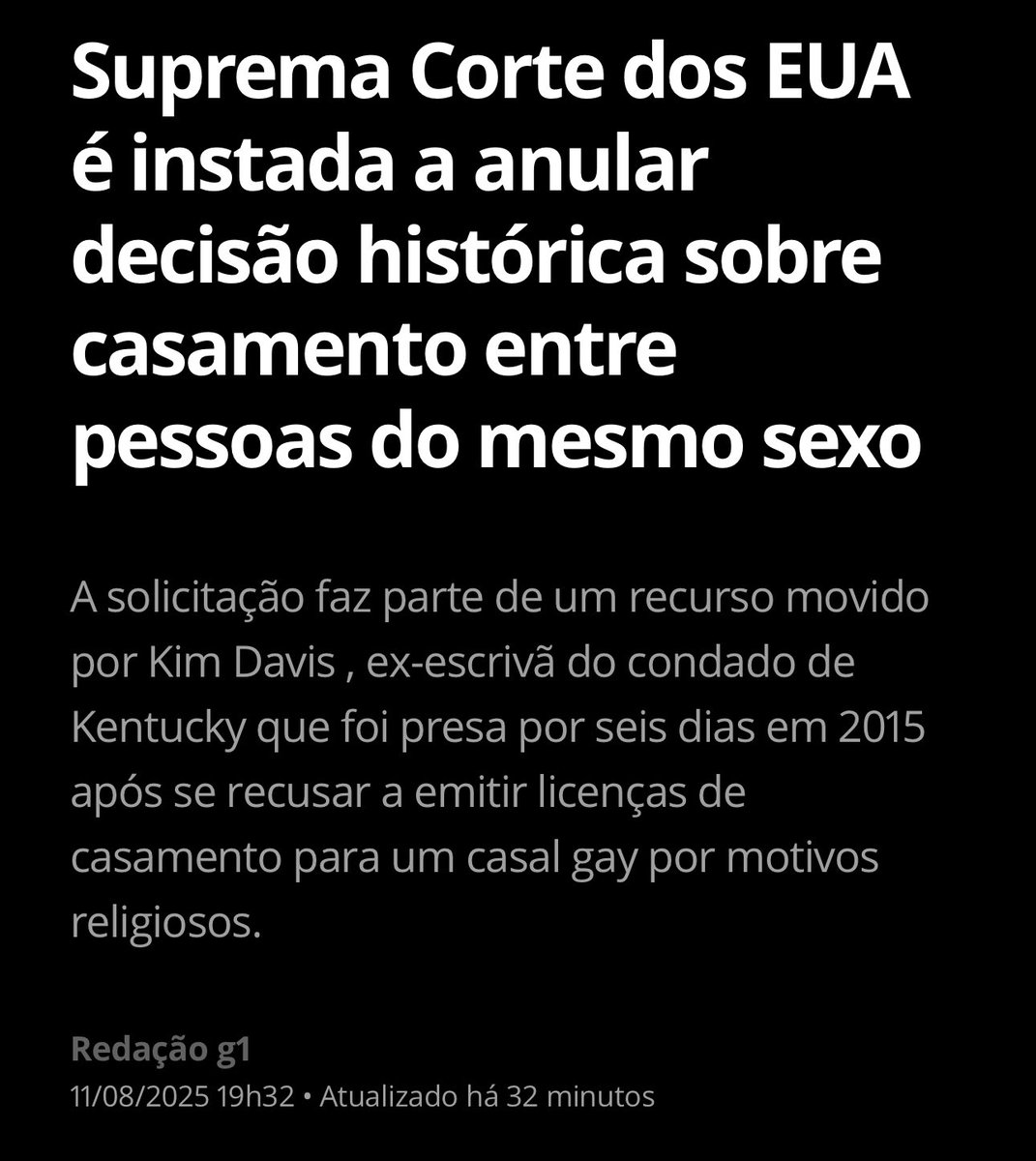 delucca's tweet photo. Muito tempo que a gente vem alertando que os LGBT são [ao lado dos migrantes] os alvos preferidos da extrema direita no poder. Os ataques tem acontecido na Hungria, Polônia e avançam nos EUA. Não é nada novo: LGBT já iam para campos de concentração nazistas. A história se repete. https://t.co/8gtuhbyq6d