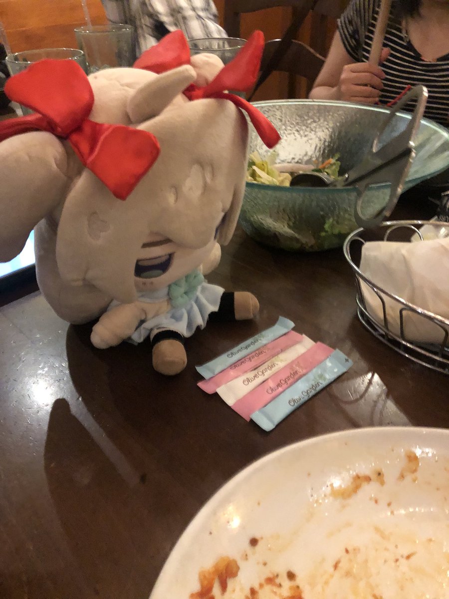 raffaroni's tweet photo. full of artificial sweeteners

#heartheartart https://t.co/yQazBBwNtY