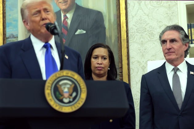 🚨 BREAKING: It has just been revealed that DC Mayor Muriel Bowser has looked into all legal options she can take to prevent President Trump’s DC takeover - but she found no options, and admitted she can’t stop him. The mayor is now furious.

It turns out, everything Trump is