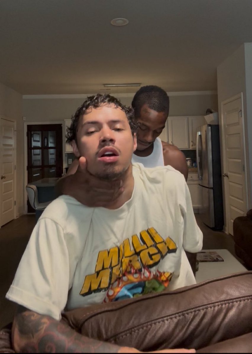 beyoncepintud's tweet image. Queria tá assim